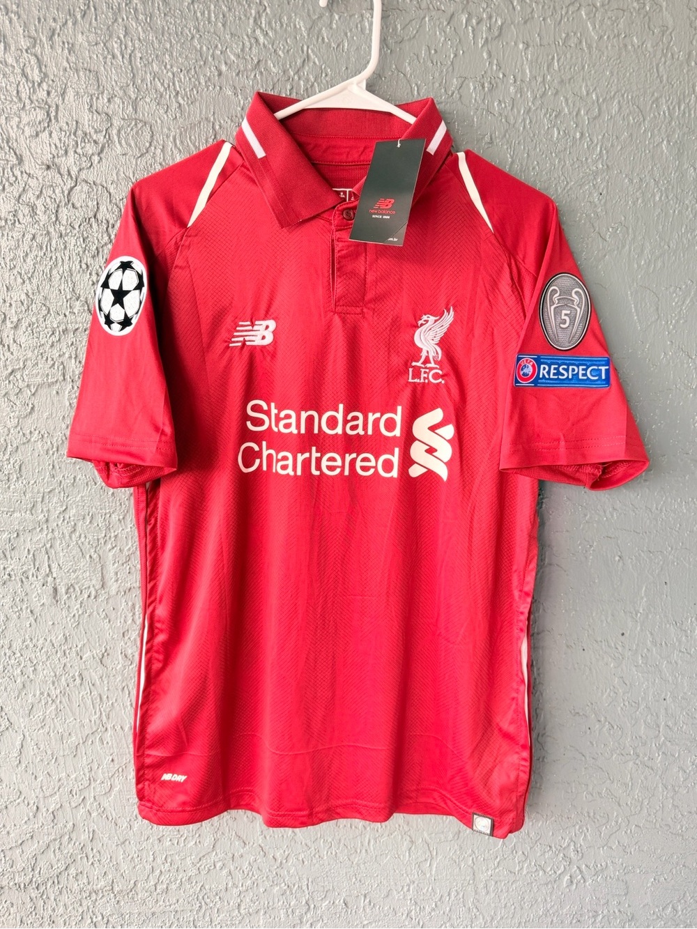 Liverpool Mane 2019 Red Soccer Jersey Champions Men Size - Picture 2 of 4